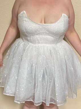 NWT 1X Selkie Frosted Veuve